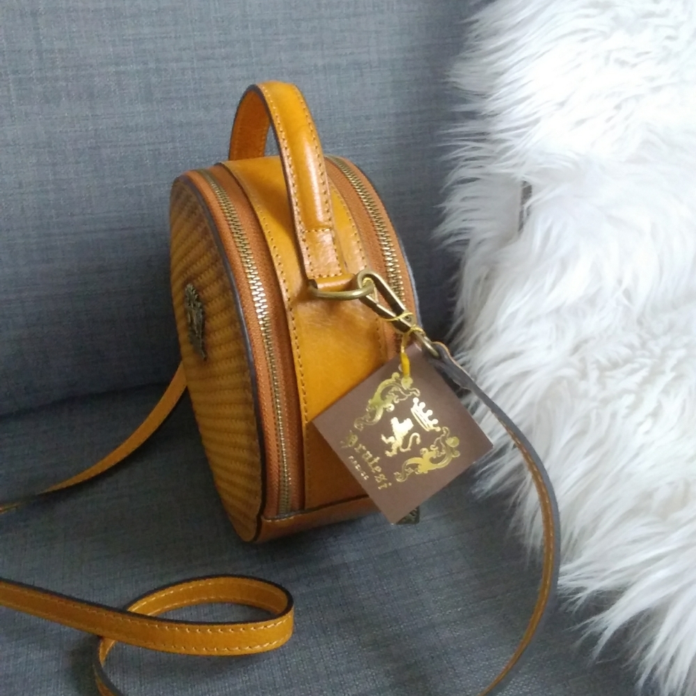 NWT PRATESI FIRENZE CROSSBODY SHOULDER BAG - Picture 3 of 9